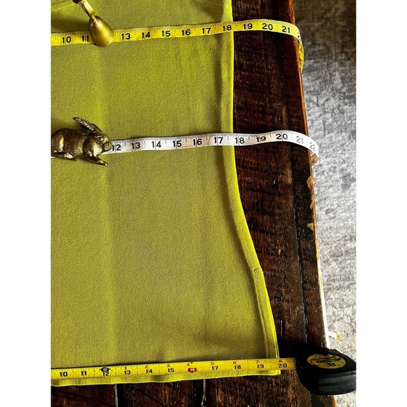 Exclusively Misook Sleeveless Lime Green Womens Tank/Cami/Top Size Medium - Picture 10 of 10